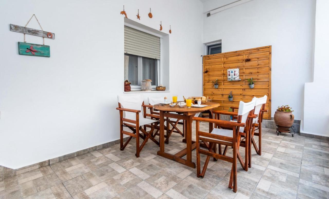Giorgantis House & Studio Triovászalosz Kültér fotó